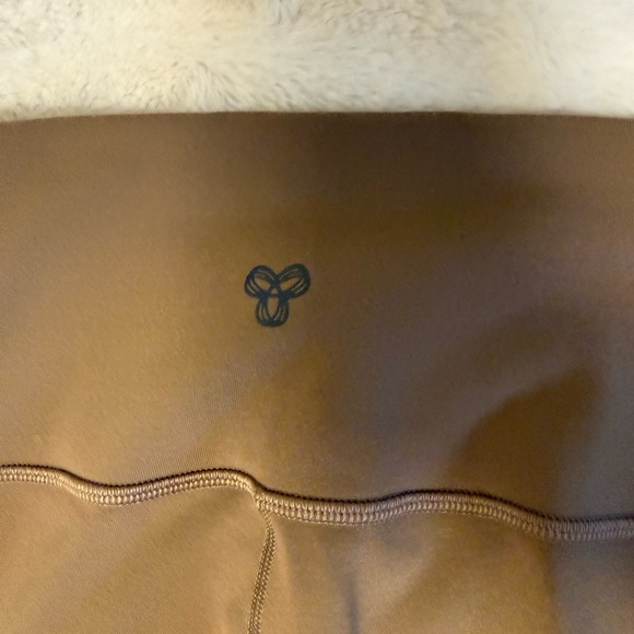 TNA Hi-Rise Leggings with flare - Brown/caramel - Picture 9 of 11